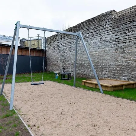 아파트 Brand New, Cozy And Quiet 1 Bedroom Apartment, Free Parking 탈린