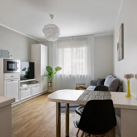 Brand New, Cozy And Quiet 1 Bedroom Apartment, Free Parking * Таллин