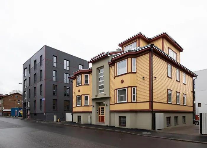 Lägenhet Brand New, Cozy And Quiet 1 Bedroom Apartment, Free Parking